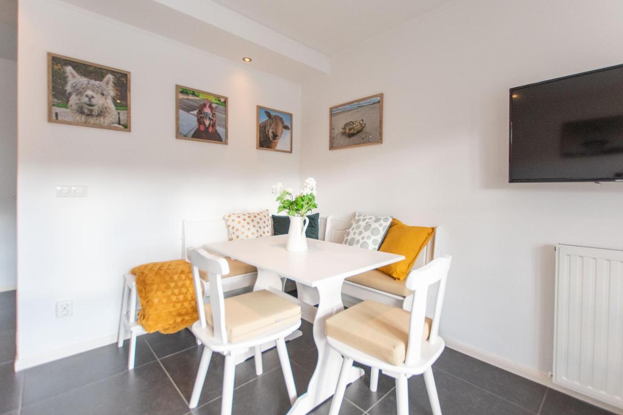 Vakantiewoning T Uusje Wemeldinge Exteriör bild