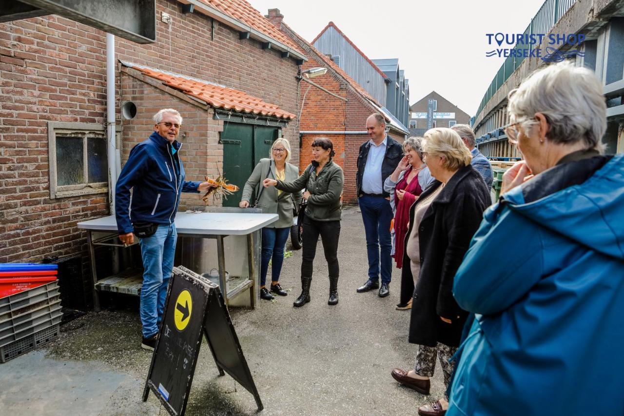 Vakantiewoning T Uusje Wemeldinge Exteriör bild